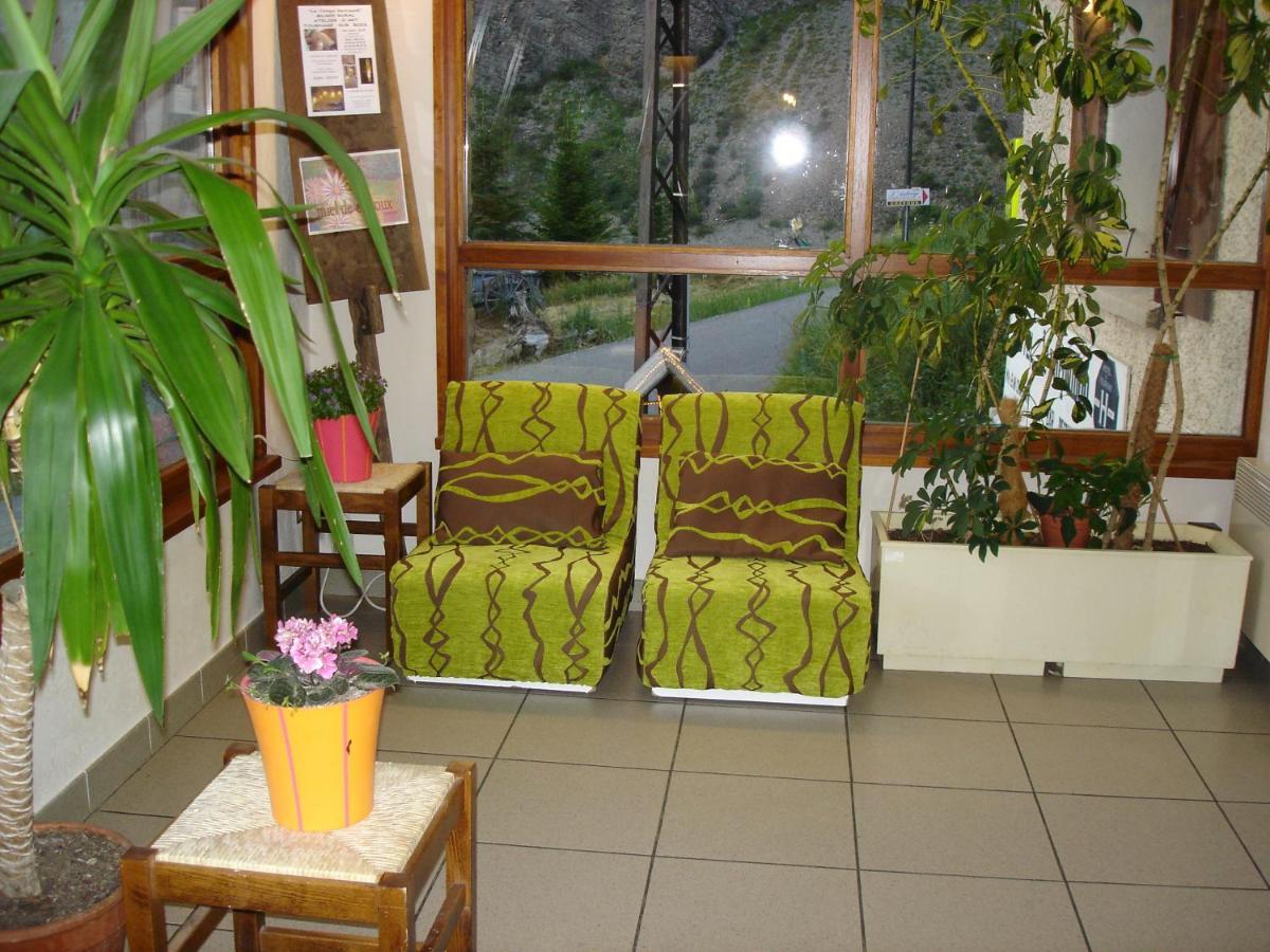 Hotel Le Parpaillon Crevoux Exterior photo